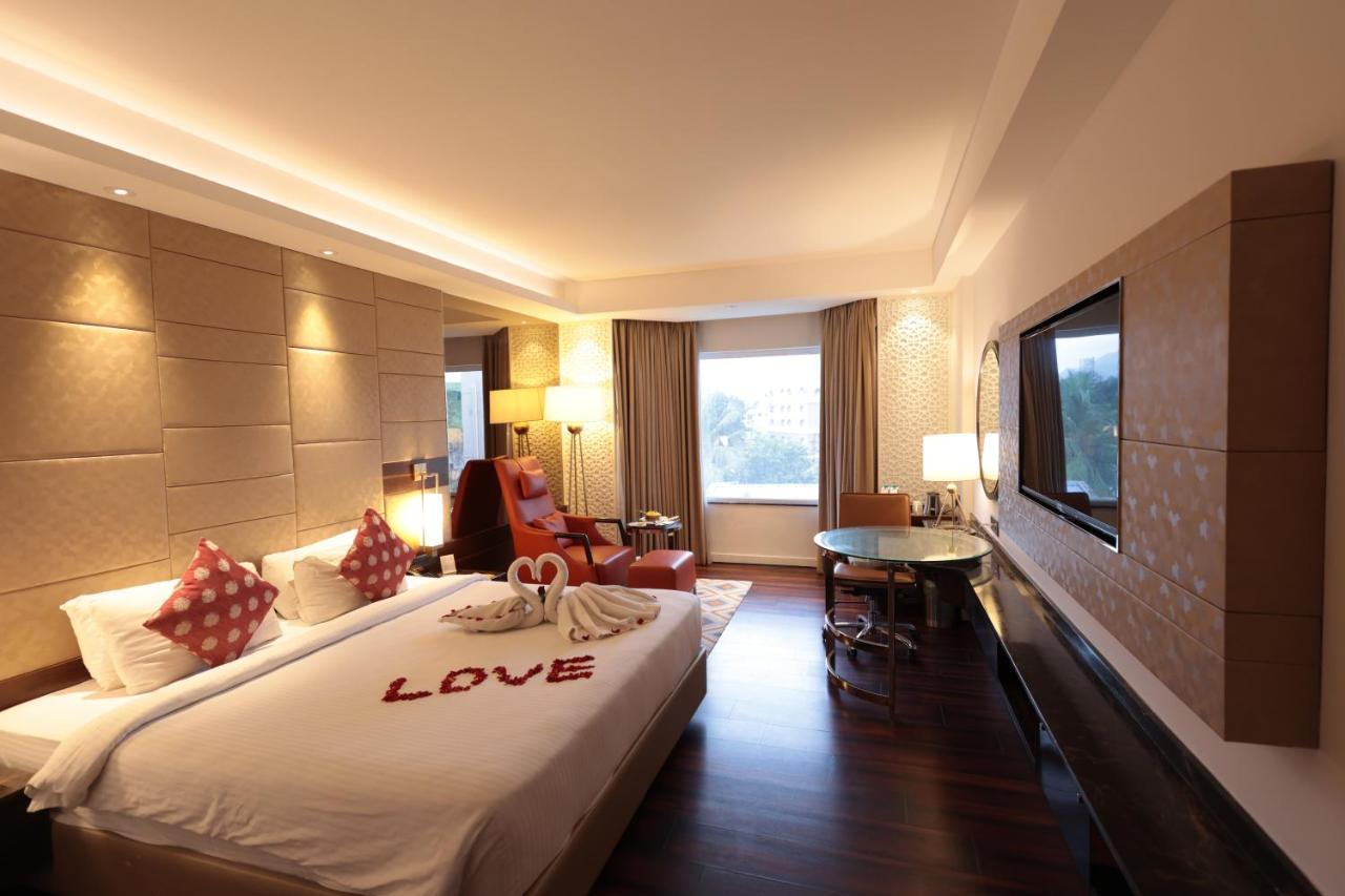 Hotel Cenneys Gateway Salem Ngoại thất bức ảnh