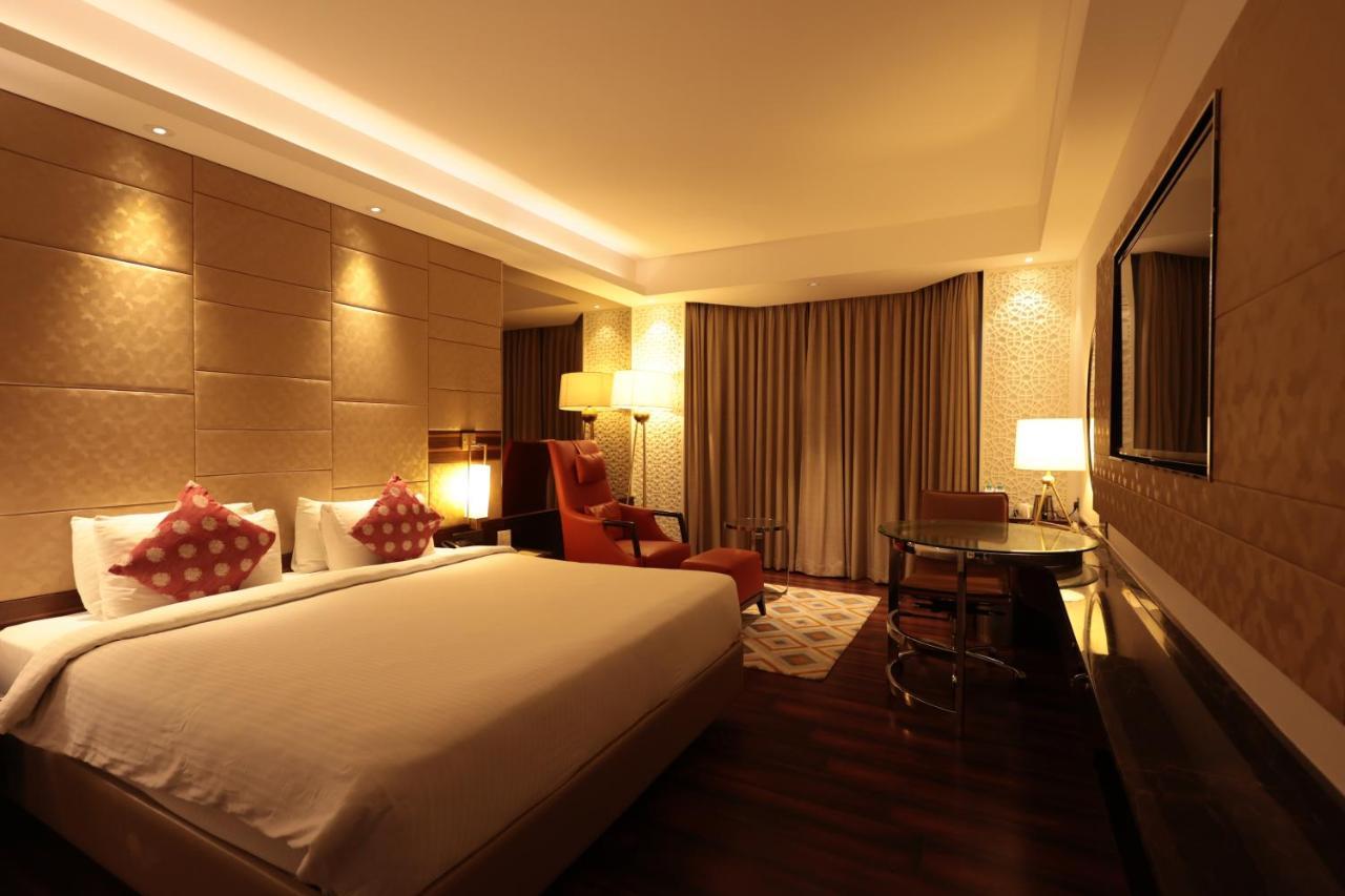 Hotel Cenneys Gateway Salem Ngoại thất bức ảnh