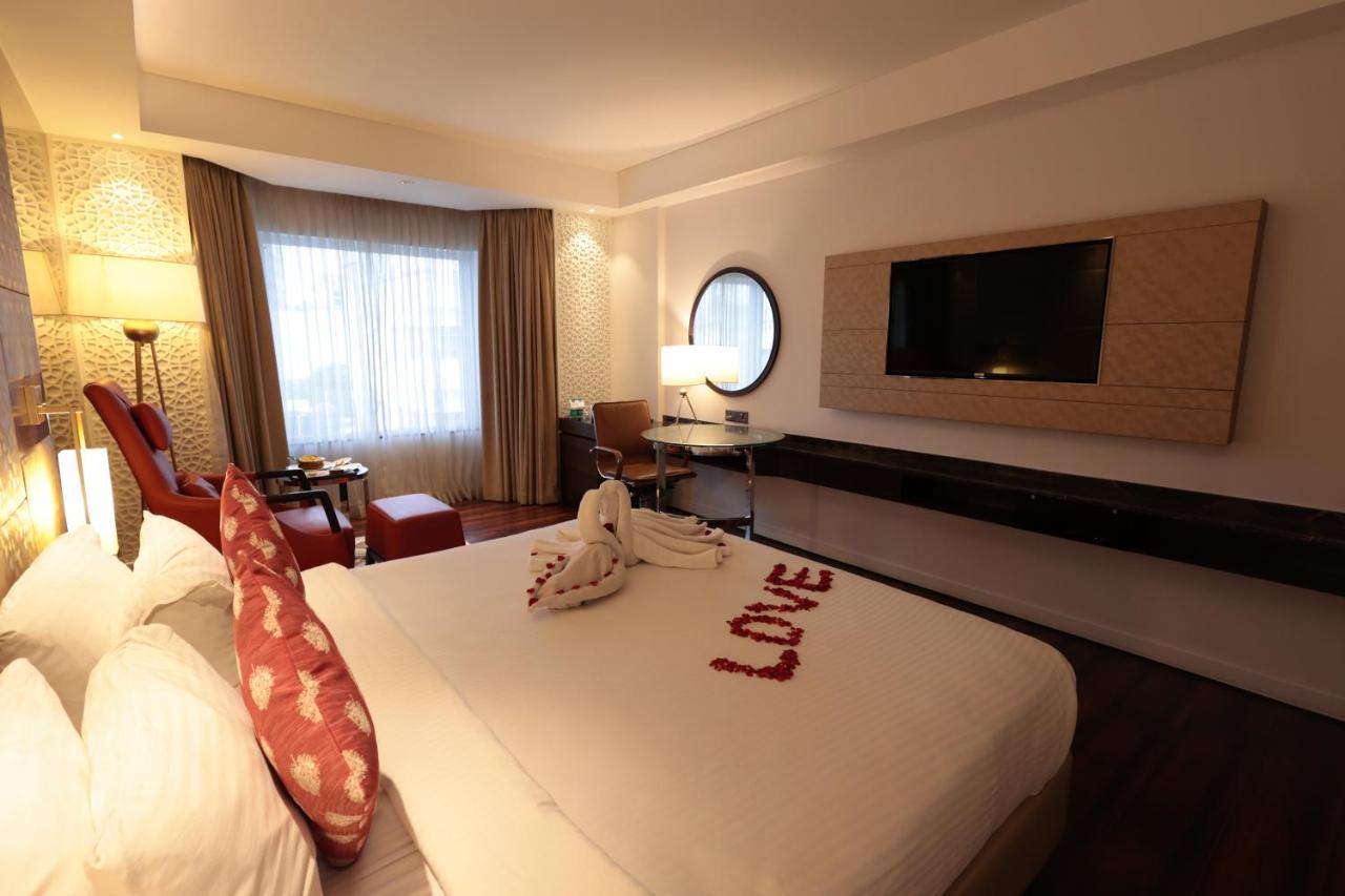 Hotel Cenneys Gateway Salem Ngoại thất bức ảnh