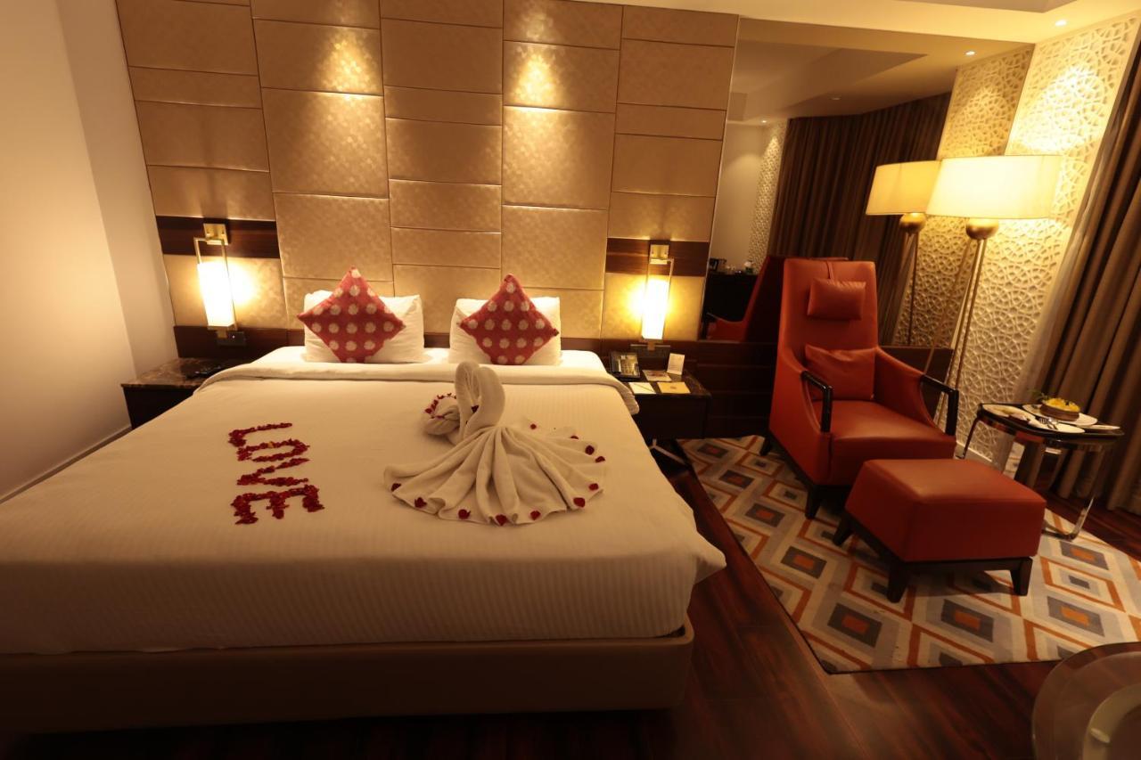 Hotel Cenneys Gateway Salem Ngoại thất bức ảnh