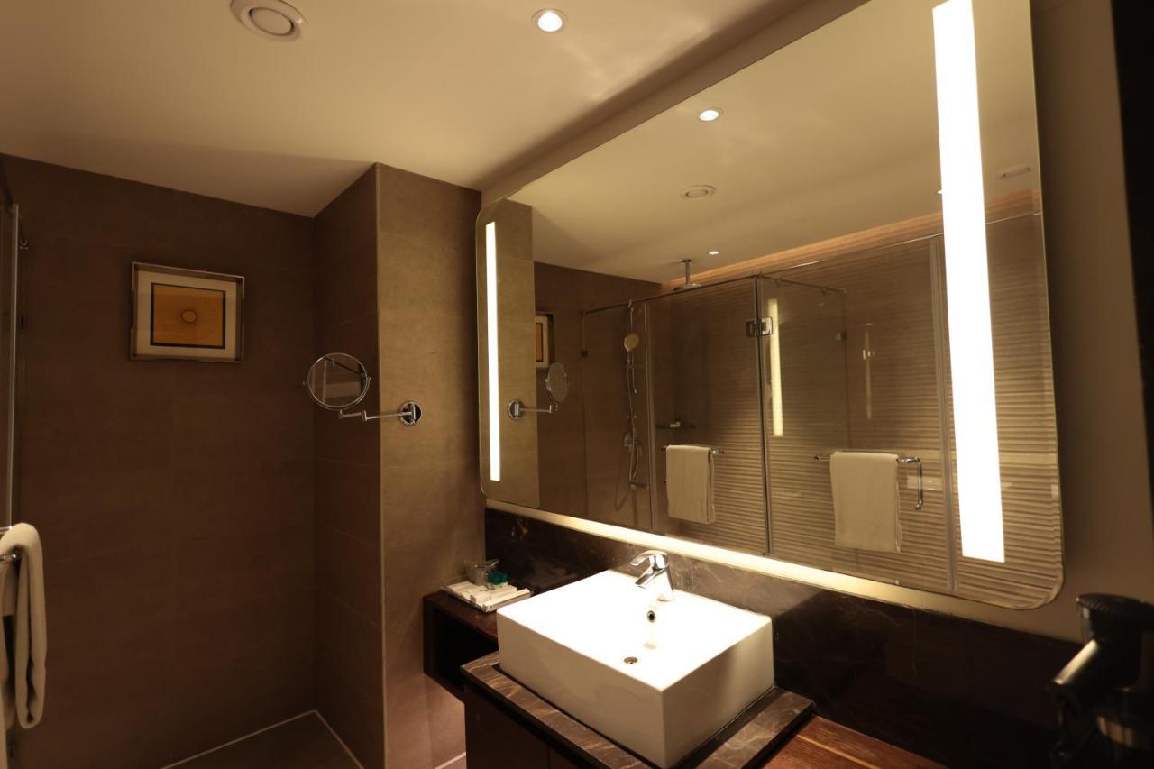 Hotel Cenneys Gateway Salem Ngoại thất bức ảnh