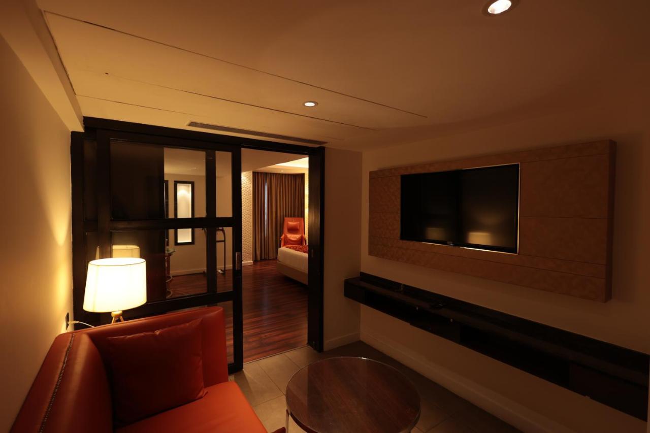 Hotel Cenneys Gateway Salem Ngoại thất bức ảnh