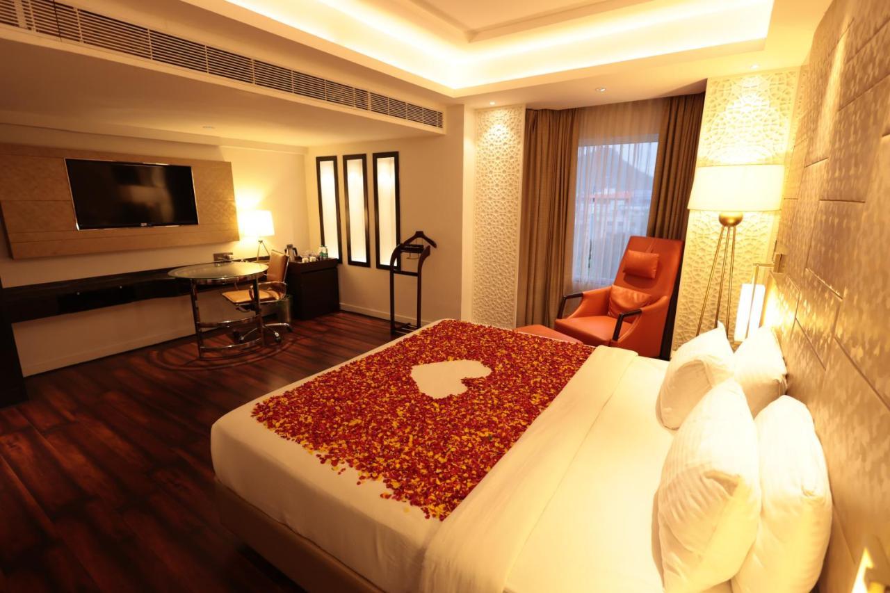 Hotel Cenneys Gateway Salem Ngoại thất bức ảnh