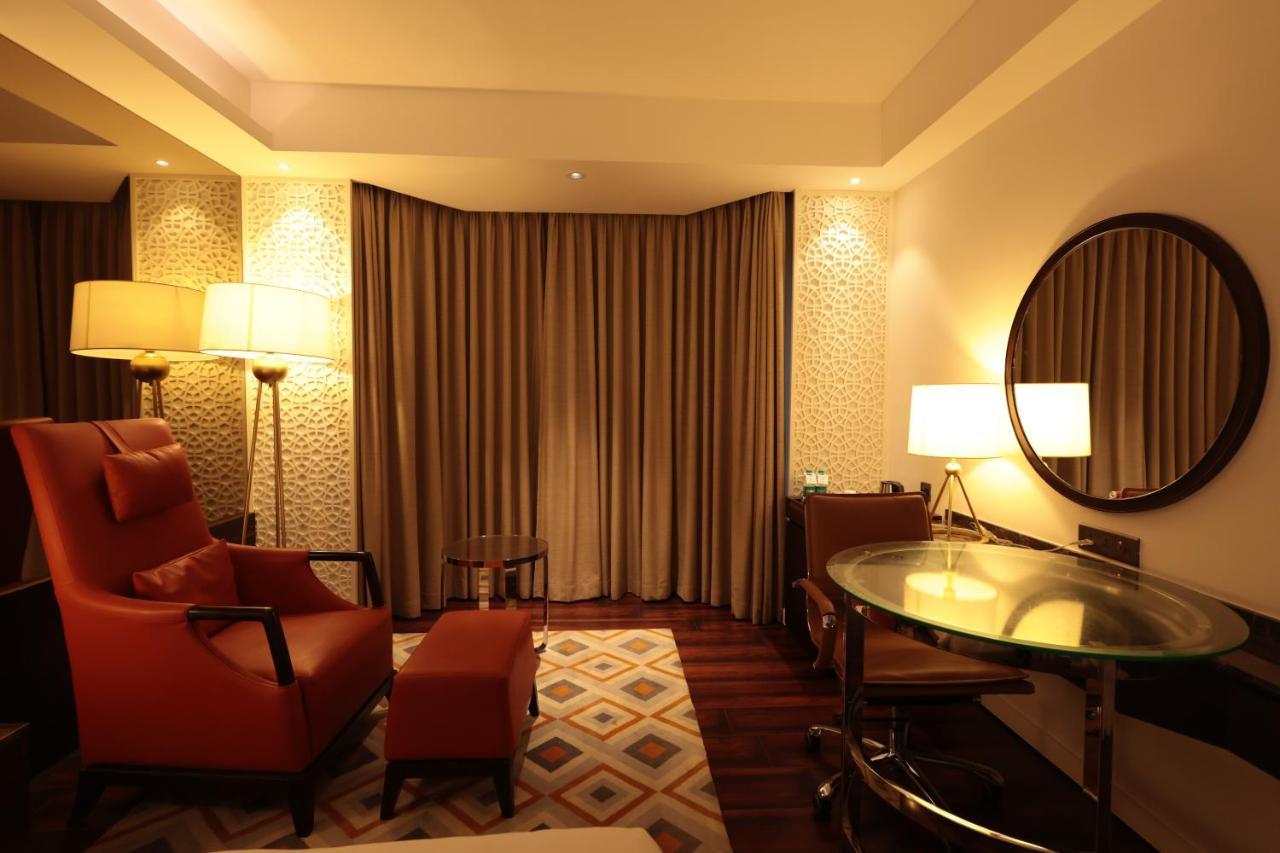 Hotel Cenneys Gateway Salem Ngoại thất bức ảnh
