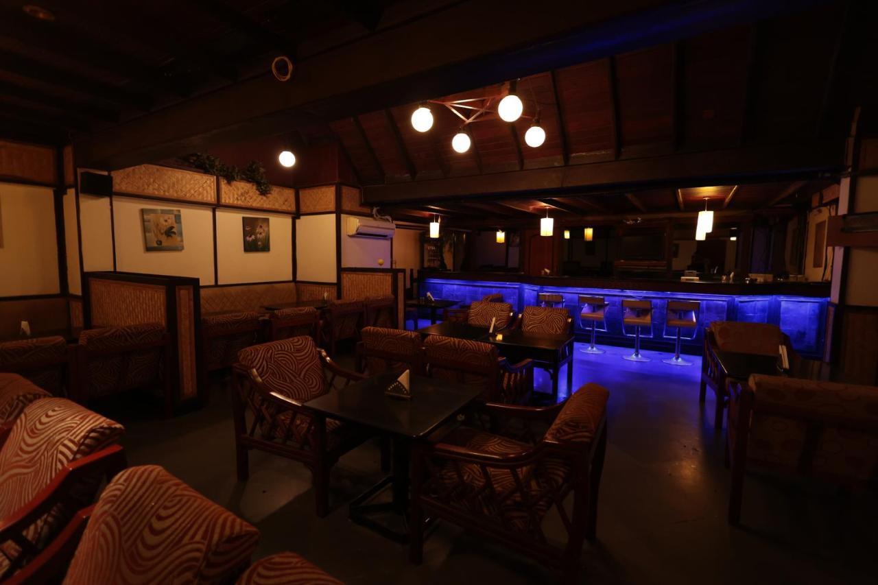 Hotel Cenneys Gateway Salem Ngoại thất bức ảnh